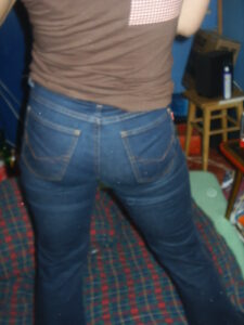 Read more about the article لقاء حار في فندق الإسكالة: مغامرتي السرية مع غريب