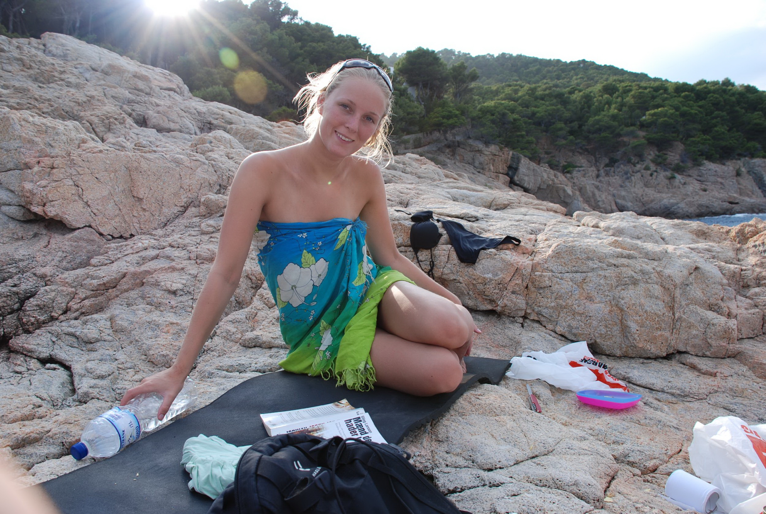 You are currently viewing مغامرتي الجنسية الحارقة في فندق باريس أثناء رحلة عمل