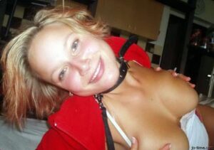 Read more about the article لقاء نار في فندق المطار: مغامرتي الساخنة مع غريب