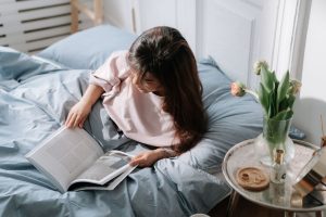 Read more about the article لقاء نار في فندق المطار أثناء توقفي الطارئ