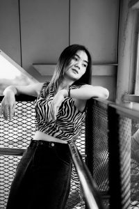 Read more about the article مغامرة ساخنة في فندق مراكش: لقاء مع بريcoleur غريب أثناء إجازتي