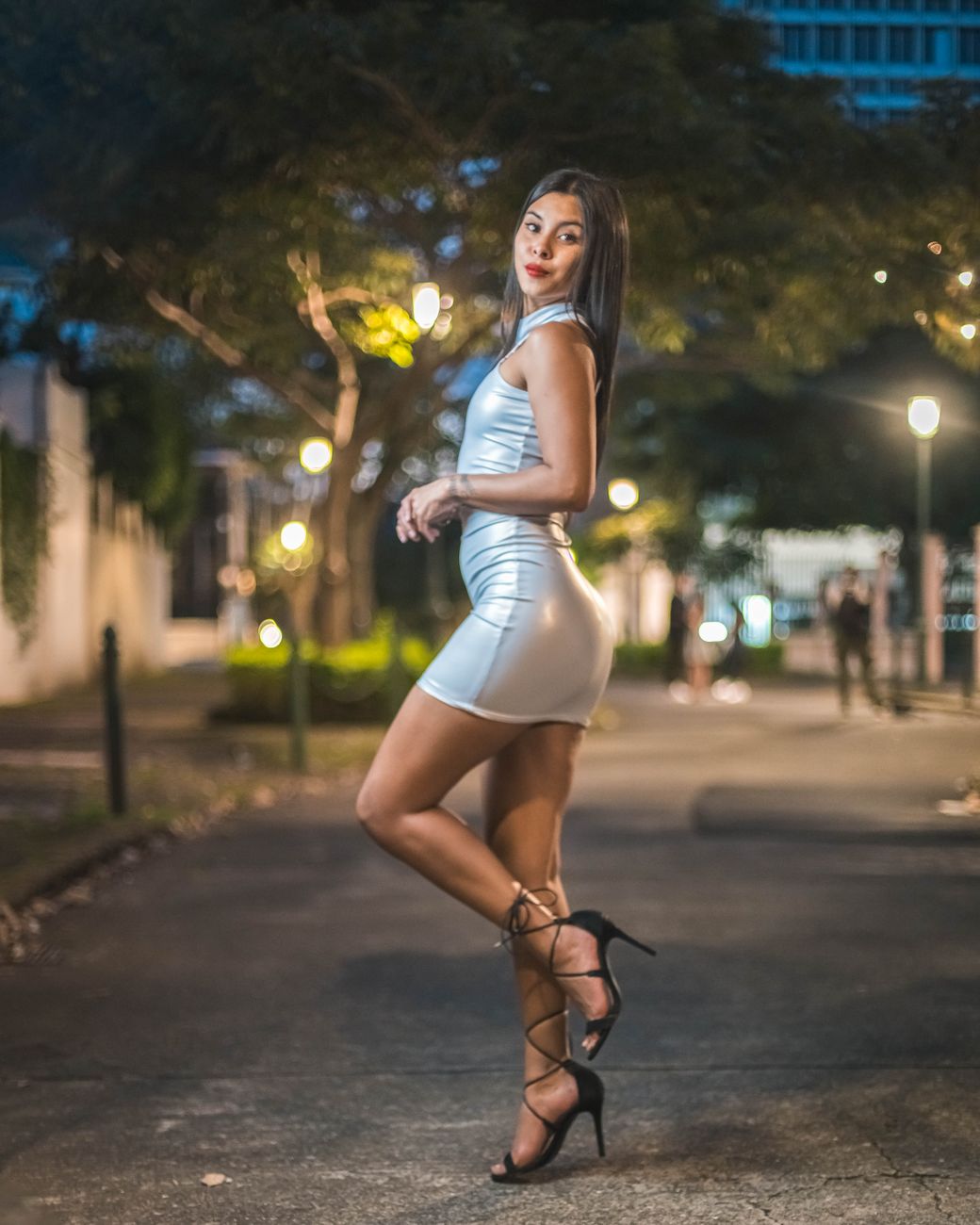 Read more about the article مغامرتي النارية مع غريب في فندق المطار